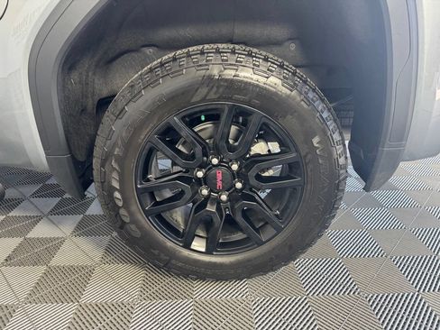 Used 2026 GMC Sierra 1500 Elevation w/ Preferred Package AWD/4WD image 38