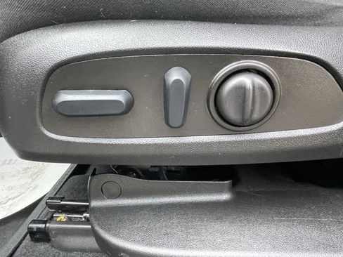 Certified 2023 Chevrolet Blazer LT image 25