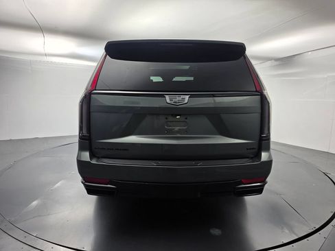 Used 2023 Cadillac Escalade Sport Platinum w/ LPO, ONYX Package AWD/4WD image 5