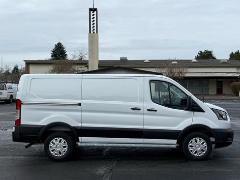 Used 2025 Ford Transit 250 Low Roof w/ Exterior Upgrade Package RWD image 7