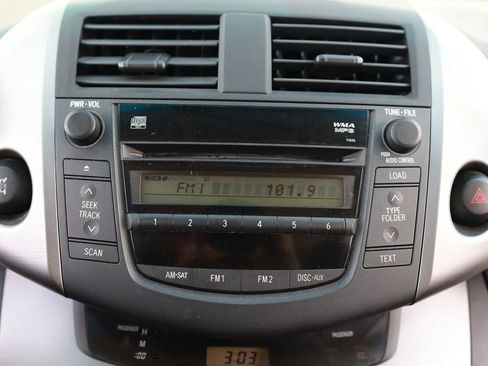 Used 2008 Toyota RAV4 Sport image 32