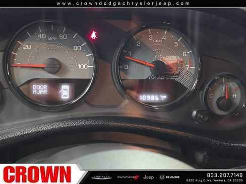 Used 2016 Jeep Wrangler Unlimited Sahara image 28