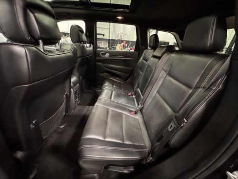 Used 2014 Jeep Grand Cherokee Overland image 22
