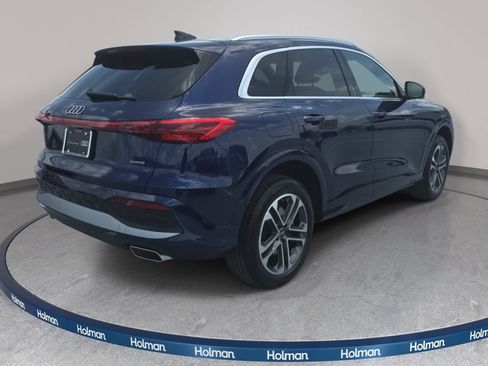 Certified 2025 Audi Q5 Premium w/ Convenience Package AWD/4WD image 5