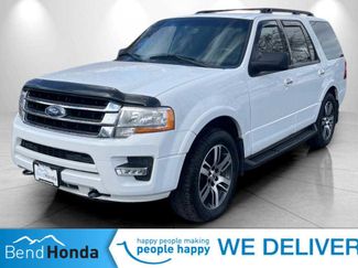 Used 2017 Ford Expedition XLT video 1