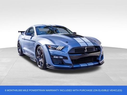 Used 2022 Ford Mustang Shelby GT500 w/ Carbon Fiber Track Pack RWD image 2