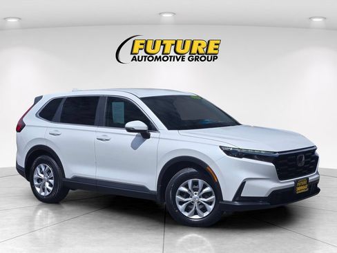 Used 2025 Honda CR-V LX image 1