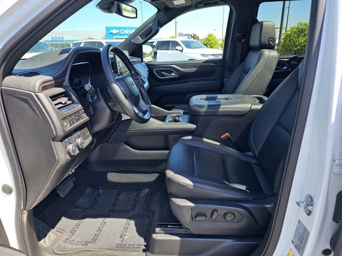Used 2023 Chevrolet Tahoe Z71 AWD/4WD image 17