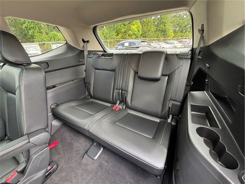 Used 2019 Volkswagen Atlas SE w/ Towing Package image 39