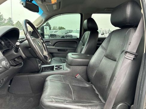 Used 2013 Chevrolet Silverado 2500 LTZ w/ LTZ Plus Package AWD/4WD image 13