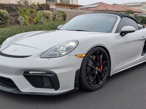 Used 2020 Porsche 718 Boxster Spyder image 4