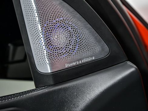 Used 2020 BMW X5 M Competition image 19