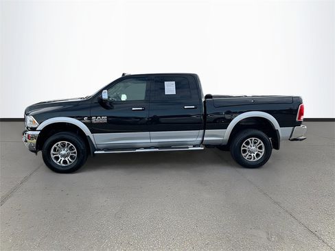 Used 2017 RAM 2500 Laramie w/ Snow Chief Group image 4