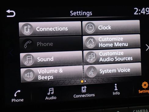 Used 2024 Nissan Rogue S image 36