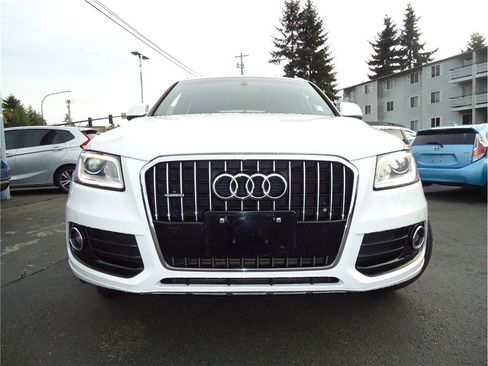 Used 2015 Audi Q5 2.0T Premium Plus w/ Technology Package image 3