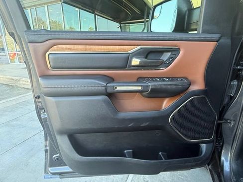 Used 2021 RAM 1500 Limited w/ Body Color Bumper Group AWD/4WD image 13