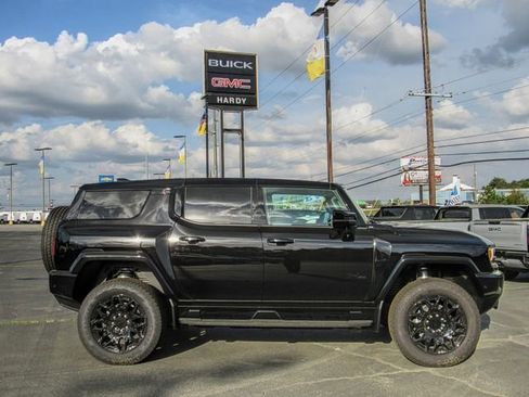 New 2025 GMC Hummer EV 3X w/ LPO, Dark Essentials Package image 3