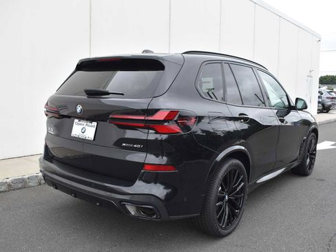 Certified 2024 BMW X5 M60i AWD/4WD image 5