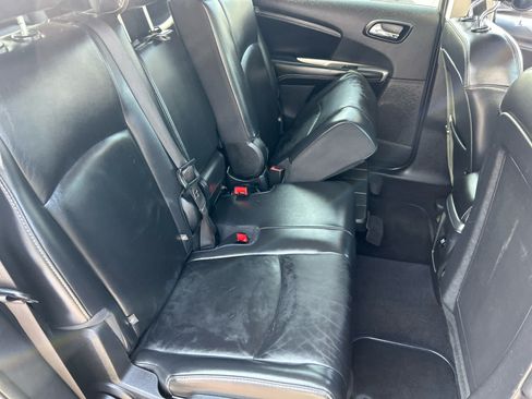 Used 2015 Dodge Journey SXT w/ Flexible Seating Group FWD image 23