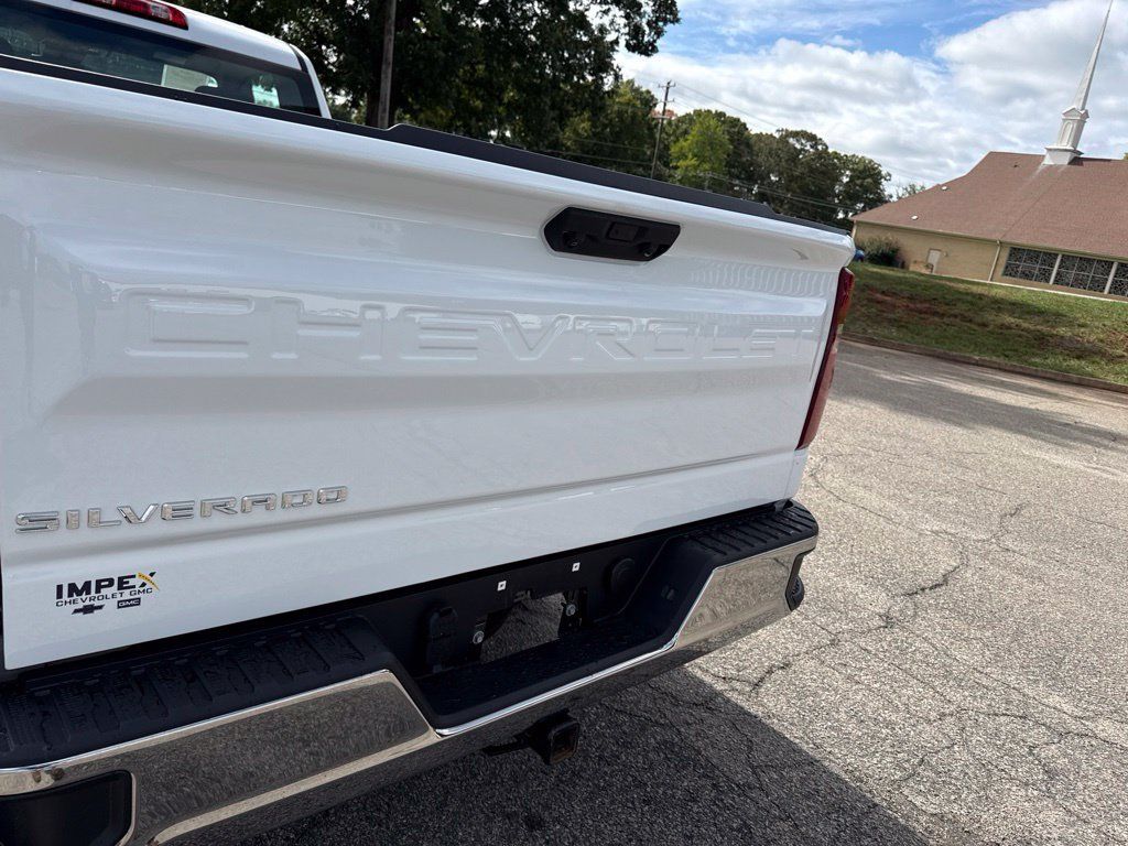 Used 2025 Chevrolet Silverado 1500 W/T RWD image 23