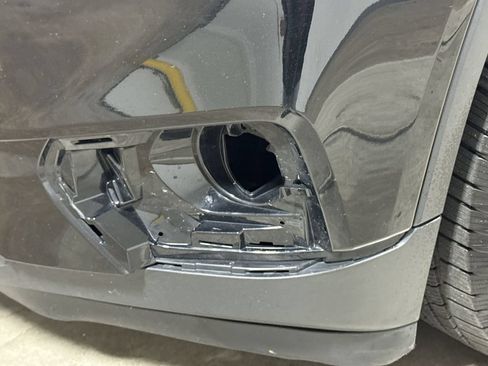 Used 2019 Chevrolet Traverse LS FWD image 39