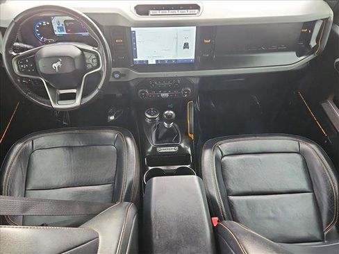 Used 2021 Ford Bronco Badlands image 16