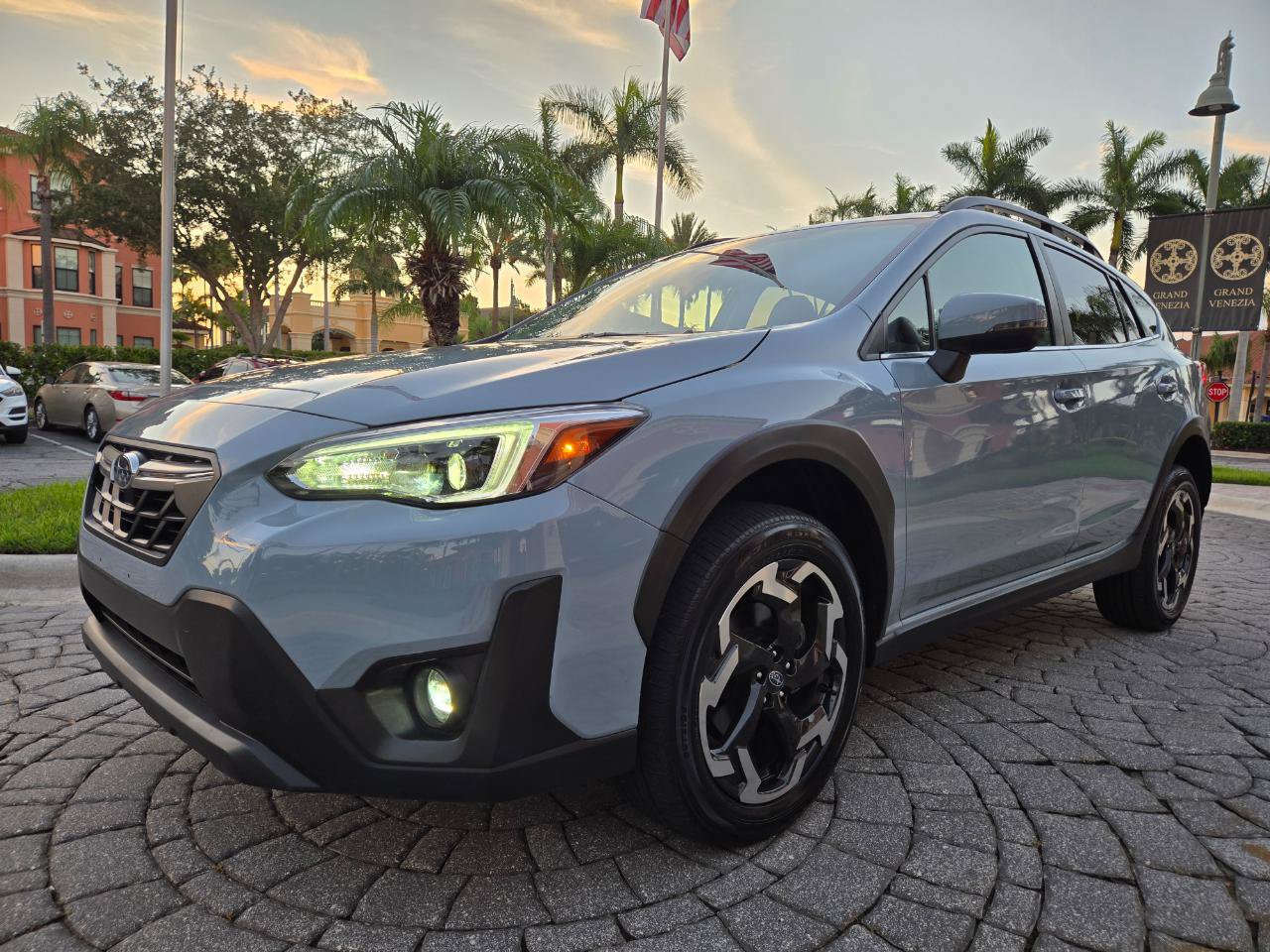 Used 2023 Subaru Crosstrek 2.5i Limited AWD/4WD image 4