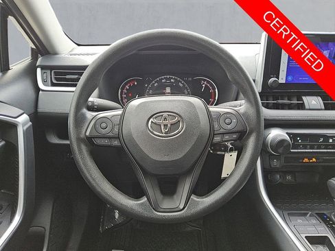 Used 2024 Toyota RAV4 LE image 12