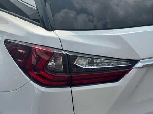 Used 2020 Lexus RX 350L Premium w/ Premium Package AWD/4WD image 14