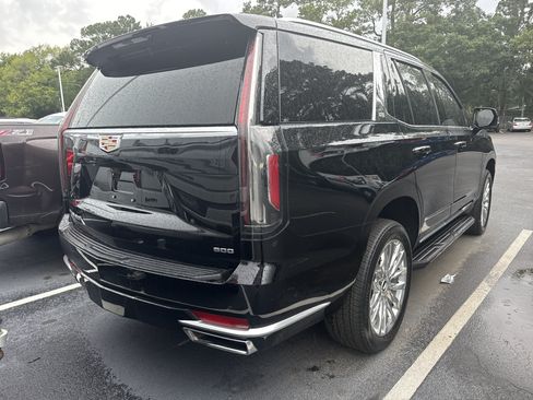 Used 2023 Cadillac Escalade Premium Luxury AWD/4WD image 9