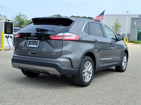 Used 2023 Ford Edge SEL w/ Convenience Package AWD/4WD image 7