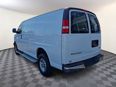 Used 2024 GMC Savana 2500 w/ Driver Convenience Package RWD image 4