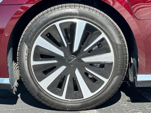 Used 2025 Lucid Air Pure RWD image 42