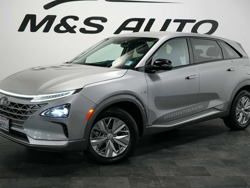 Used 2023 Hyundai Nexo Blue FWD image 2