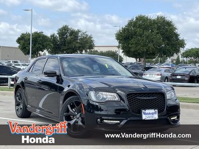 Used 2022 Chrysler 300 Touring L