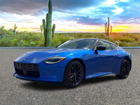 Certified 2024 Nissan Z Performance w/ Floor Mat Package image 2