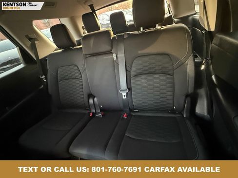 Used 2024 Nissan Pathfinder S AWD/4WD image 24