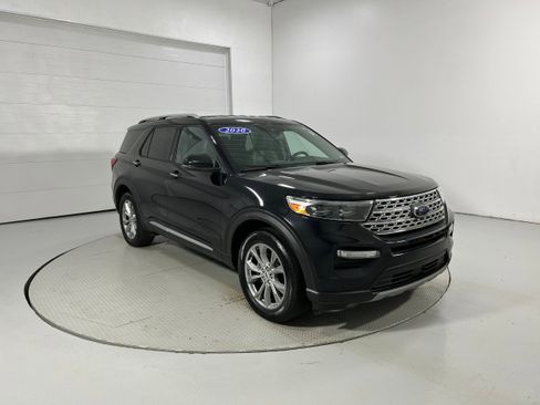 Used 2020 Ford Explorer Limited AWD/4WD image 2