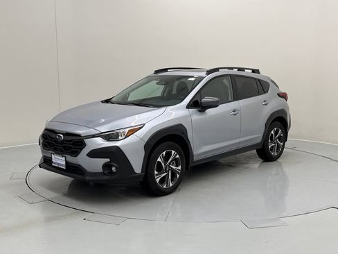 Used 2026 Subaru Crosstrek 2.0i Premium image 2
