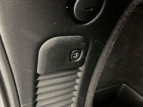 Used 2018 Dodge Durango GT w/ Blacktop Package AWD/4WD image 5