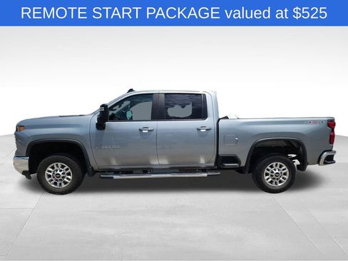 Used 2025 Chevrolet Silverado 2500 LT w/ Convenience Package AWD/4WD image 5