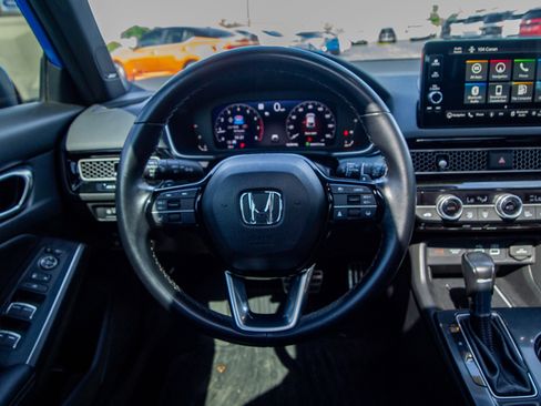Used 2022 Honda Civic Sport Touring image 22