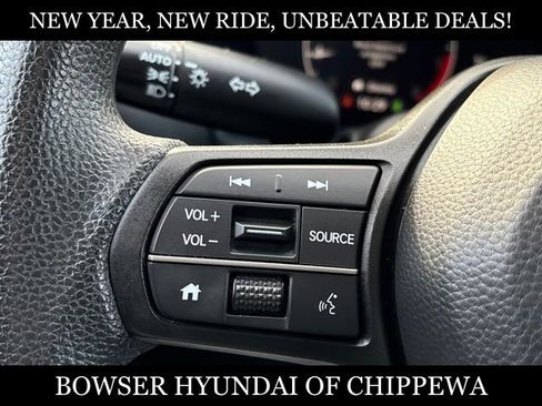 Used 2024 Honda HR-V LX image 17