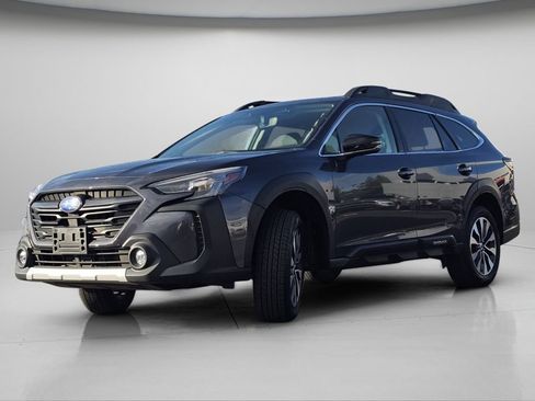 Used 2024 Subaru Outback Limited image 21