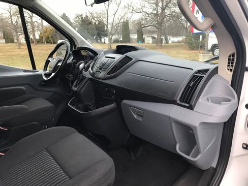 Used 2016 Ford Transit 350 XL image 37