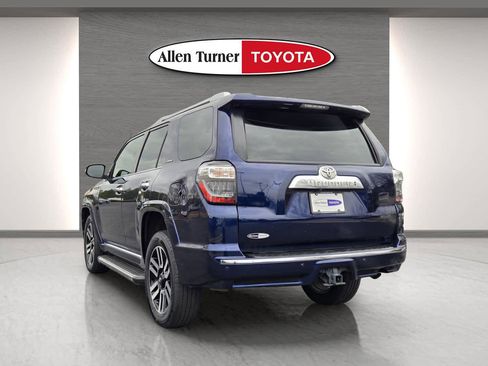 Used 2022 Toyota 4Runner Limited image 9