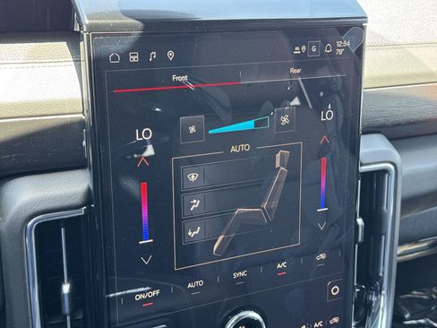 New 2026 GMC Yukon Denali w/ Denali Reserve Package AWD/4WD image 12