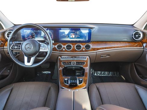 Used 2020 Mercedes-Benz E 350 4MATIC Sedan w/ Parking Assistance Package image 15