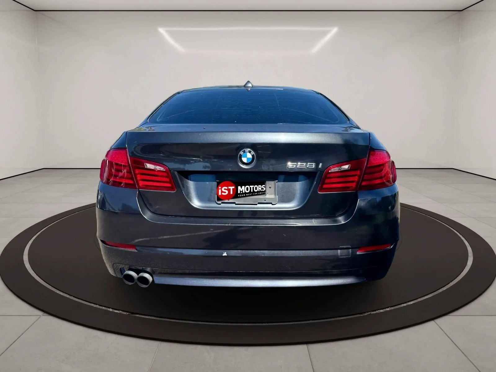 Used 2013 BMW 528i Sedan RWD image 9