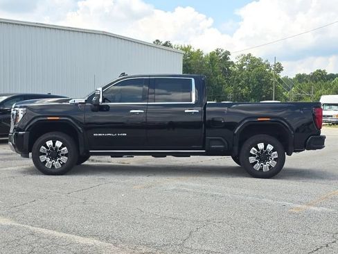Used 2024 GMC Sierra 2500 Denali w/ Denali Reserve Package AWD/4WD image 2